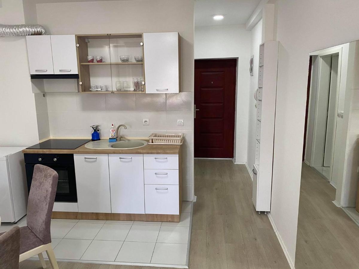 Rentster Apartment Kumanovo Luaran gambar